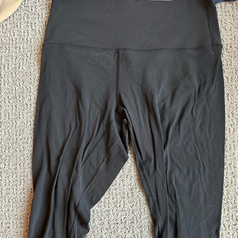 Lululemon cropped leggings